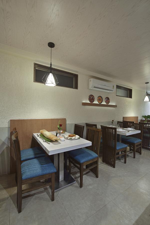 The Eastern Hotel Ankleshwar Kültér fotó